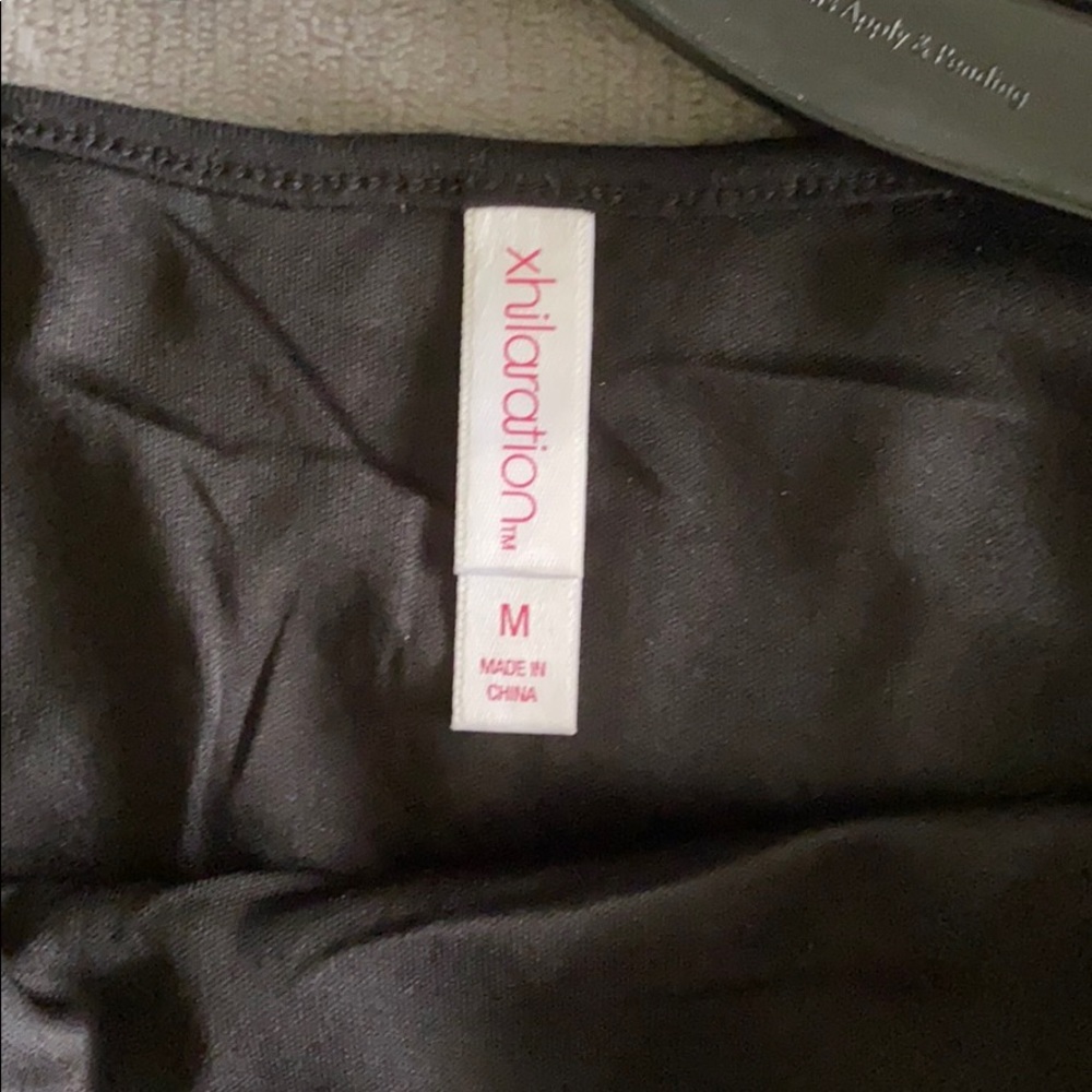 Top - Picture 4 of 4